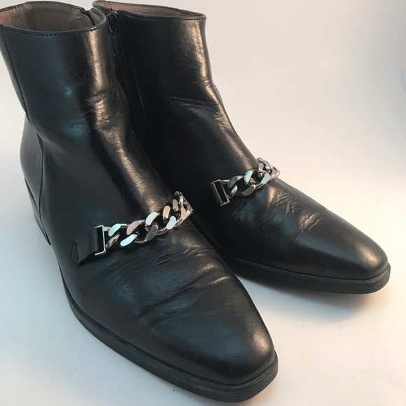Wonders Luxury Leather Boot with Chain Details - Picture 4 of 13